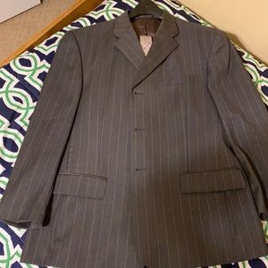 Men’s Unlisted Suit with Tie.
